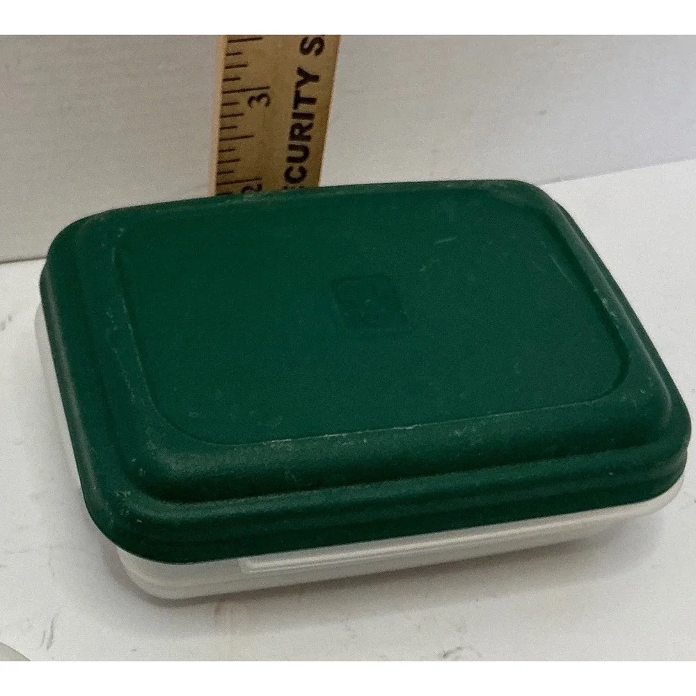 Anchor Hocking Vintage Food Storage Containers Green Lids Set of 2 Kitchenware